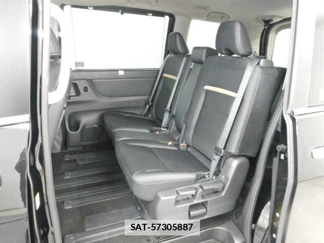 Nissan SERENA 2025-07 7810731-17