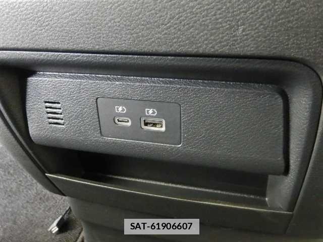 Nissan SERENA 2025-07 7810750-12