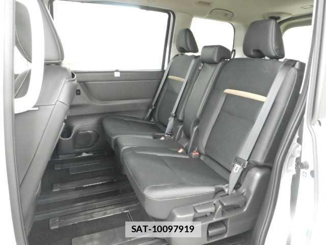 Nissan SERENA 2025-03 7810766-16