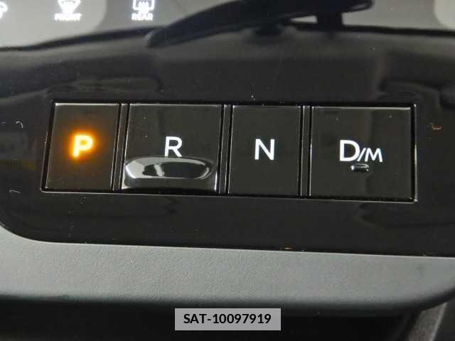 Nissan SERENA 2025-03 7810766-4