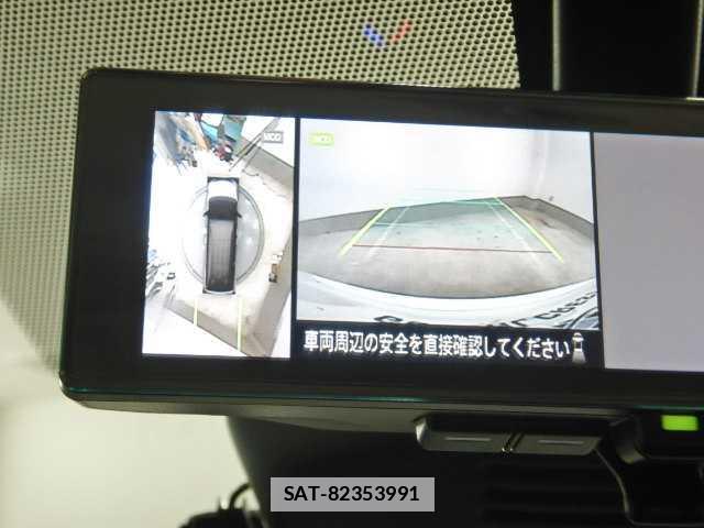 Nissan SERENA 2023-03 7810814-12