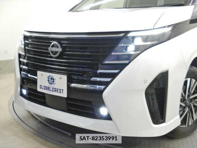Nissan SERENA 2023-03 7810814-14