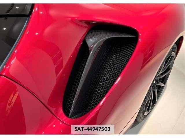 Ferrari SF90 Stradale 2021 7801782-13