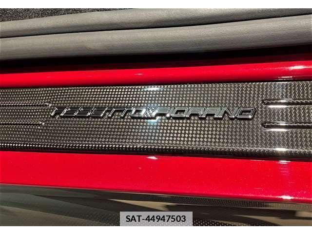 Ferrari SF90 Stradale 2021 7801782-19