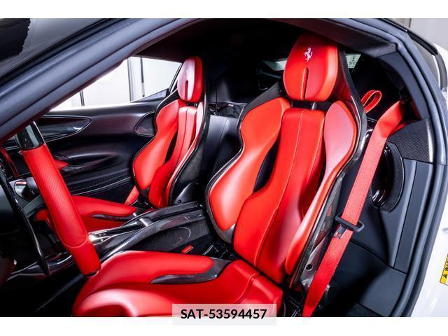 Ferrari SF90 Stradale 2022 7801784-1