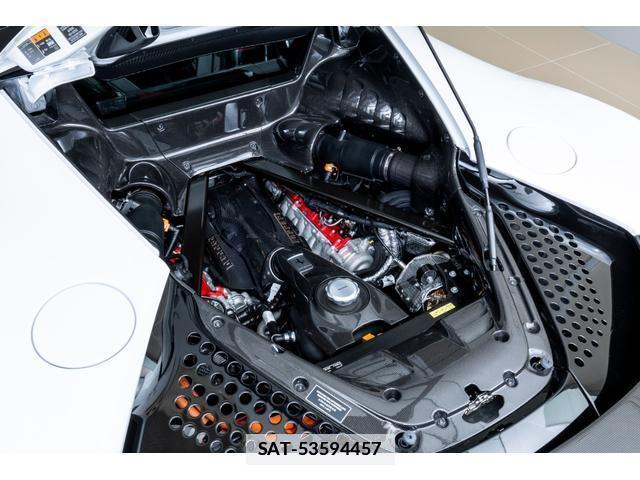 Ferrari SF90 Stradale 2022 7801784-2