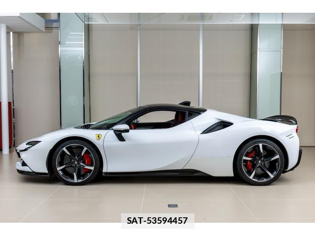 Ferrari SF90 Stradale 2022 7801784-9