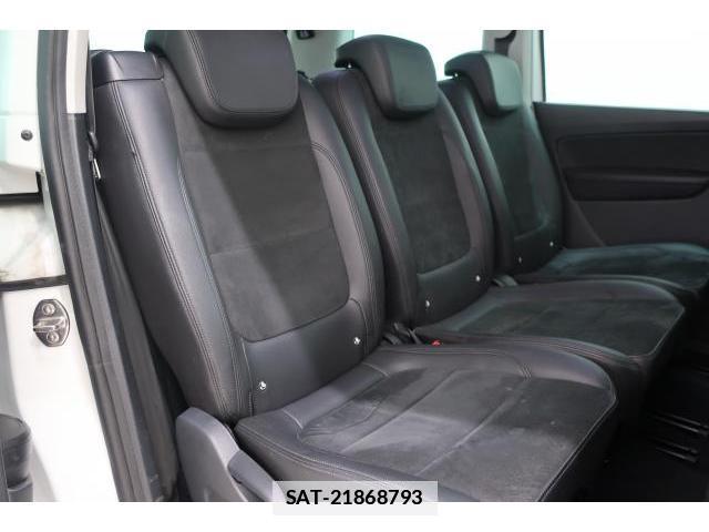 VolksWagen SHARAN 2021-06 7793163-11