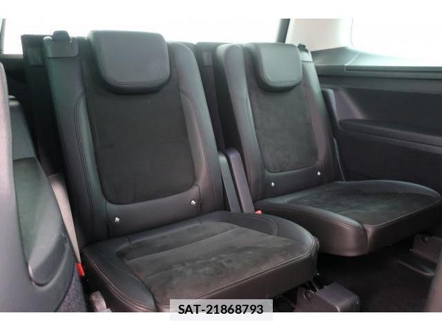 VolksWagen SHARAN 2021-06 7793163-12