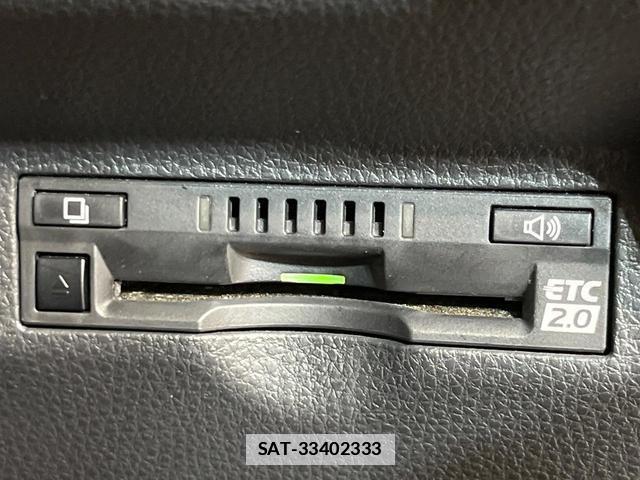 Toyota SIENTA 2023-01 7793309-6
