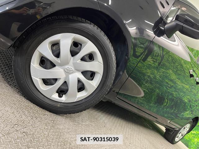 Toyota SIENTA 2015-09 7798169-8