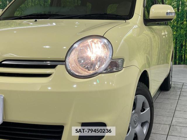 Toyota SIENTA 2009-11 7799409-12