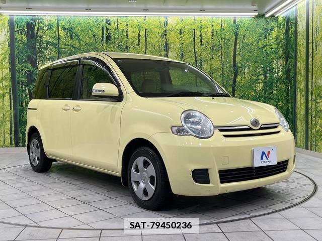 Toyota SIENTA 2009-11 7799409-16