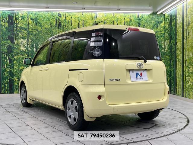 Toyota SIENTA 2009-11 7799409-17