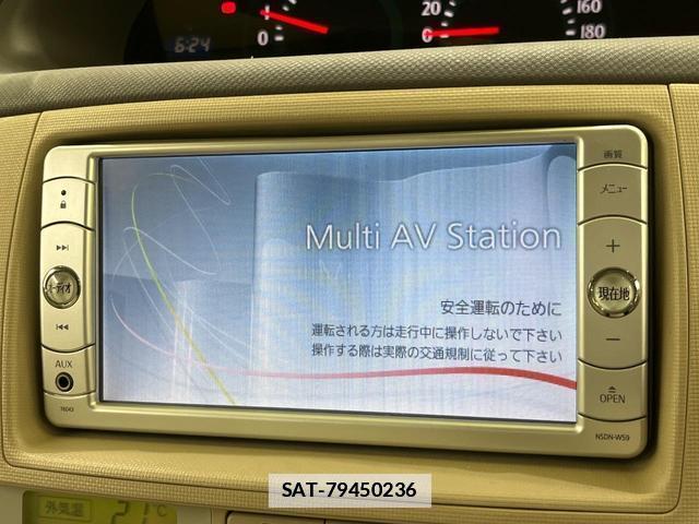 Toyota SIENTA 2009-11 7799409-3