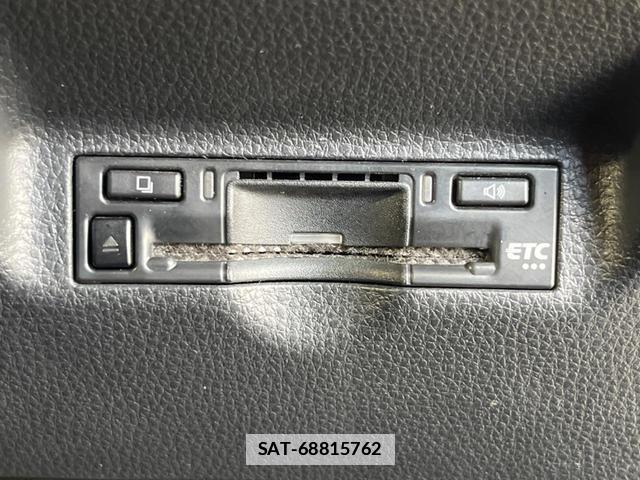 Toyota SIENTA 2023-05 7799877-6