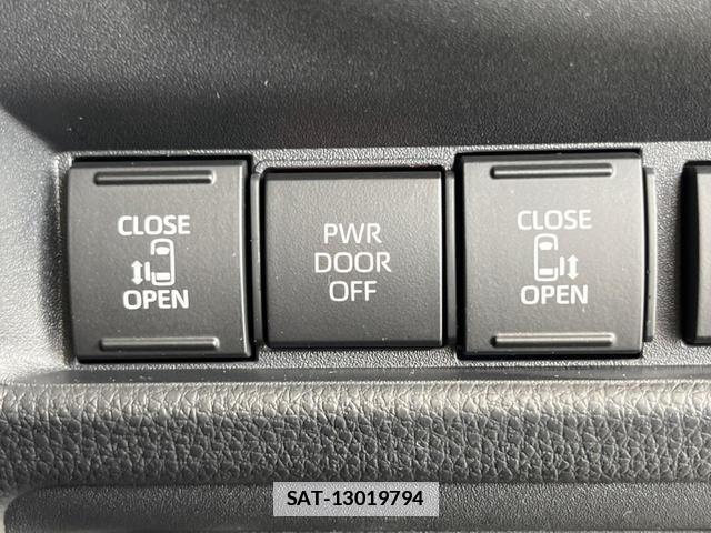Toyota SIENTA 2026-05 7799880-6