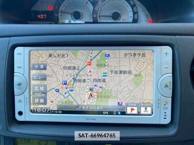 Toyota SIENTA 2012-06 7799908-18