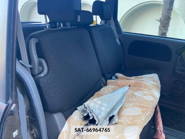 Toyota SIENTA 2012-06 7799908-8
