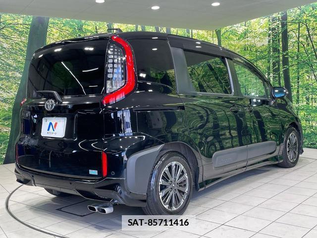 Toyota SIENTA 2024-06 7801561-17