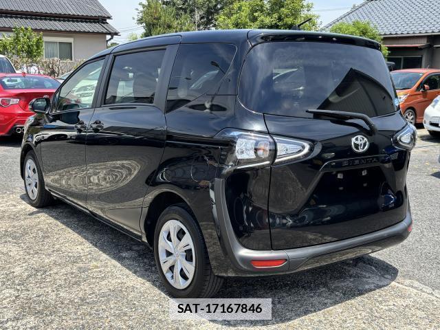 Toyota SIENTA 2021-02 7801836-1