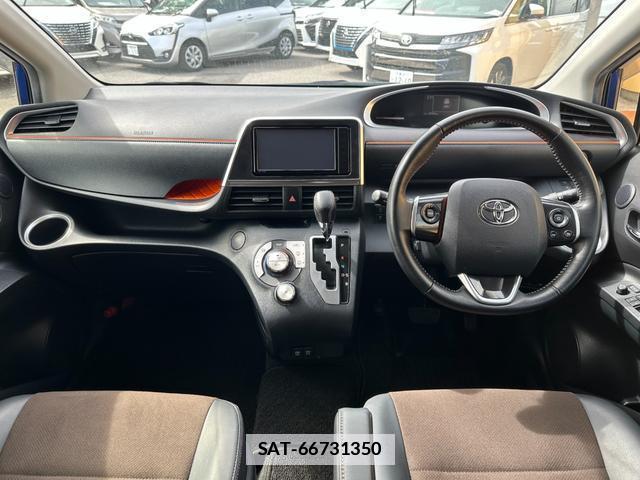 Toyota SIENTA 2020-11 7802252-1