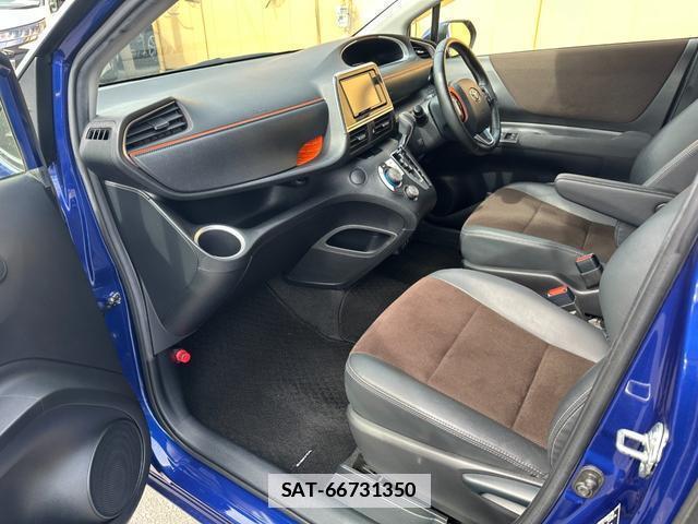 Toyota SIENTA 2020-11 7802252-12