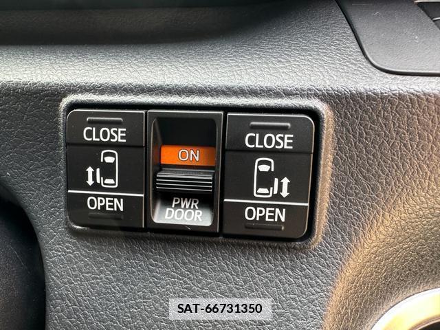 Toyota SIENTA 2020-11 7802252-5