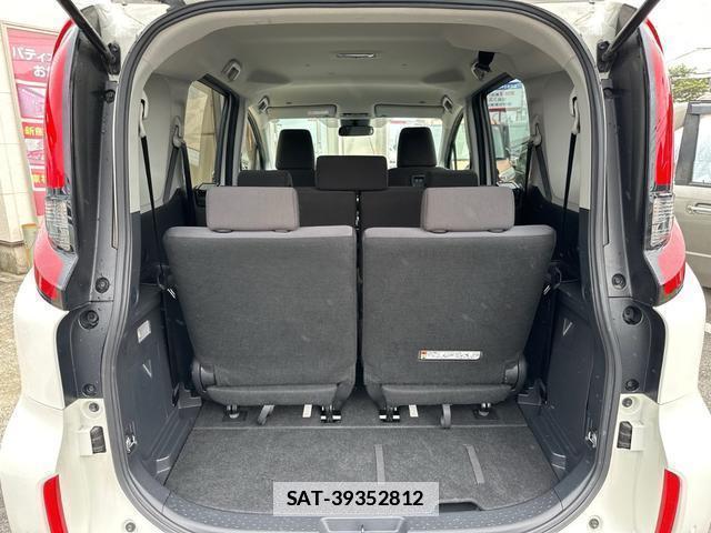 Toyota SIENTA 2023-07 7802814-14