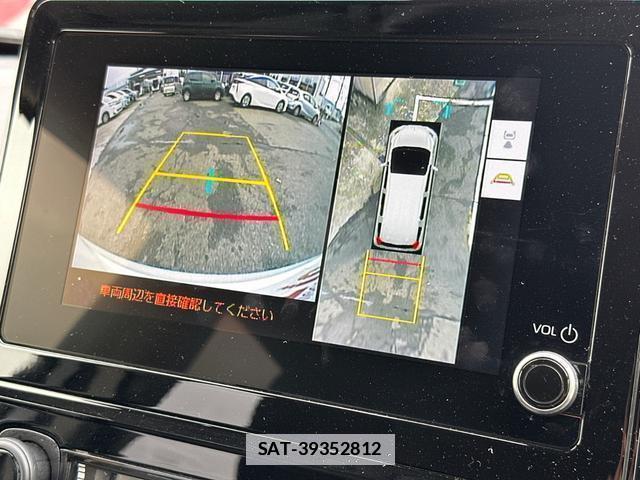 Toyota SIENTA 2023-07 7802814-3