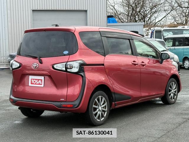 Toyota SIENTA 2017-10 7803180-3