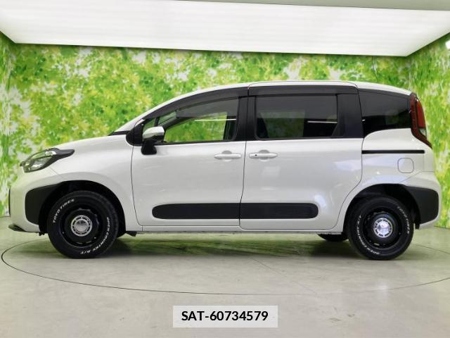 Toyota SIENTA 2023-08 7803351-1