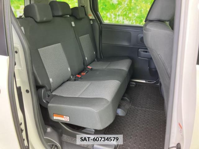 Toyota SIENTA 2023-08 7803351-4