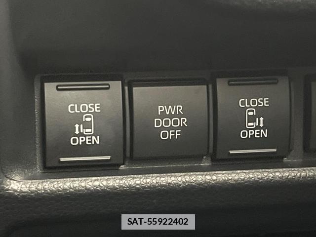 Toyota SIENTA 2025-08 7804824-2