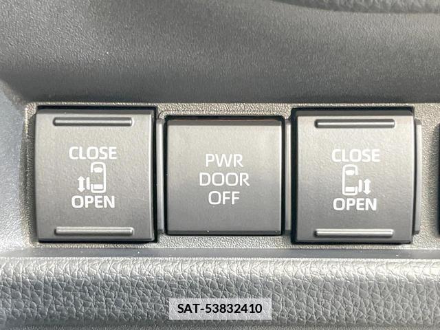 Toyota SIENTA 2025-08 7805090-2