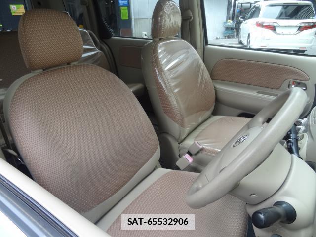 Toyota SIENTA 2011-10 7805236-3