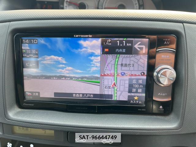 Toyota SIENTA 2014-11 7805868-16