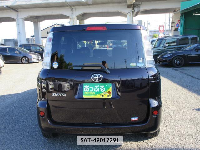 Toyota SIENTA 2011-11 7807002-2