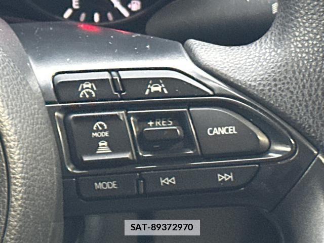Toyota SIENTA 2023-07 7808997-16
