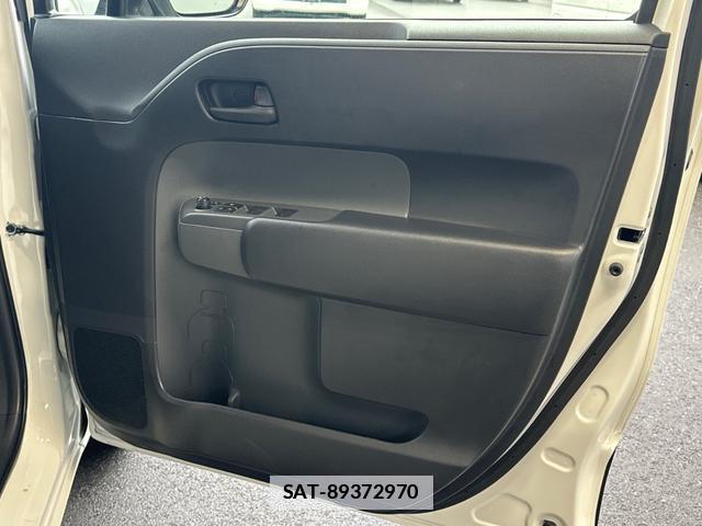 Toyota SIENTA 2023-07 7808997-17