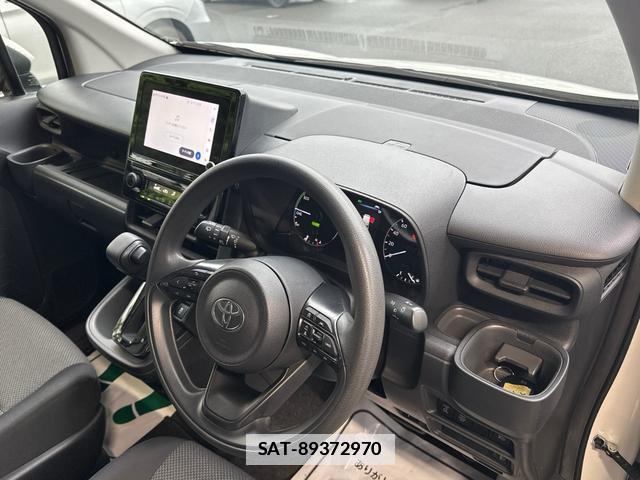 Toyota SIENTA 2023-07 7808997-9
