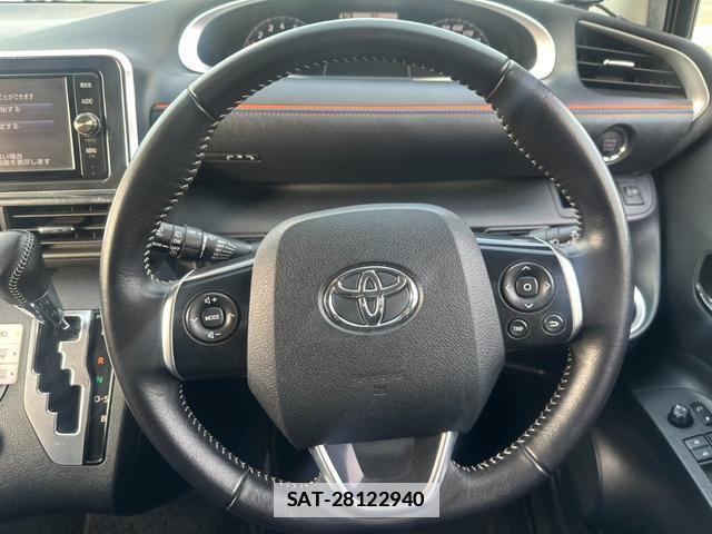Toyota SIENTA 2016-10 7809047-3