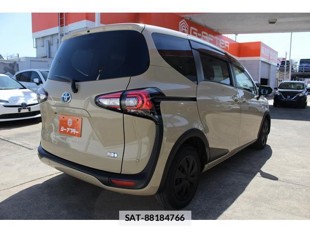 Toyota SIENTA 2019-10 7809432-13