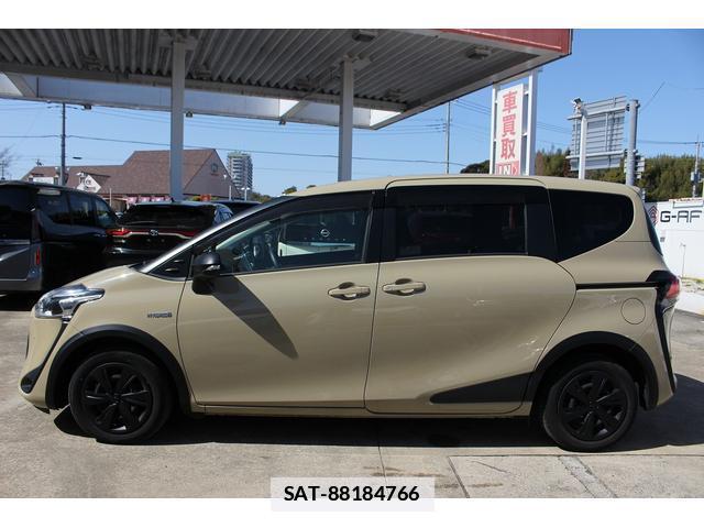 Toyota SIENTA 2019-10 7809432-4