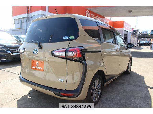 Toyota SIENTA 2018-11 7809434-13