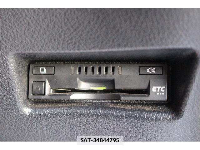 Toyota SIENTA 2018-11 7809434-5