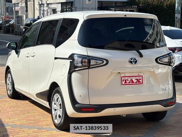 Toyota SIENTA 2020-06 7809582-13