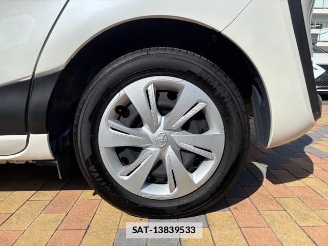 Toyota SIENTA 2020-06 7809582-16