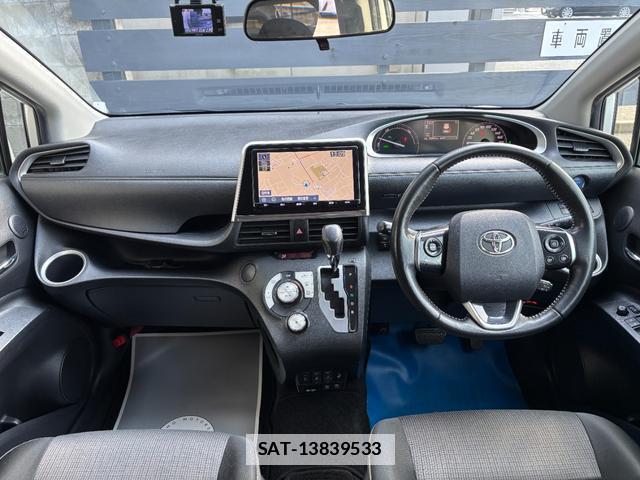 Toyota SIENTA 2020-06 7809582-2