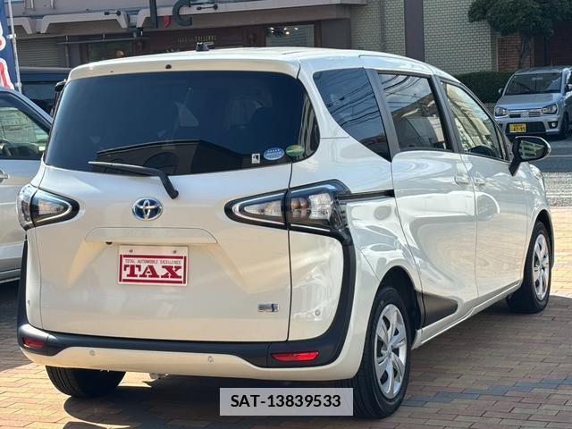 Toyota SIENTA 2020-06 7809582-5